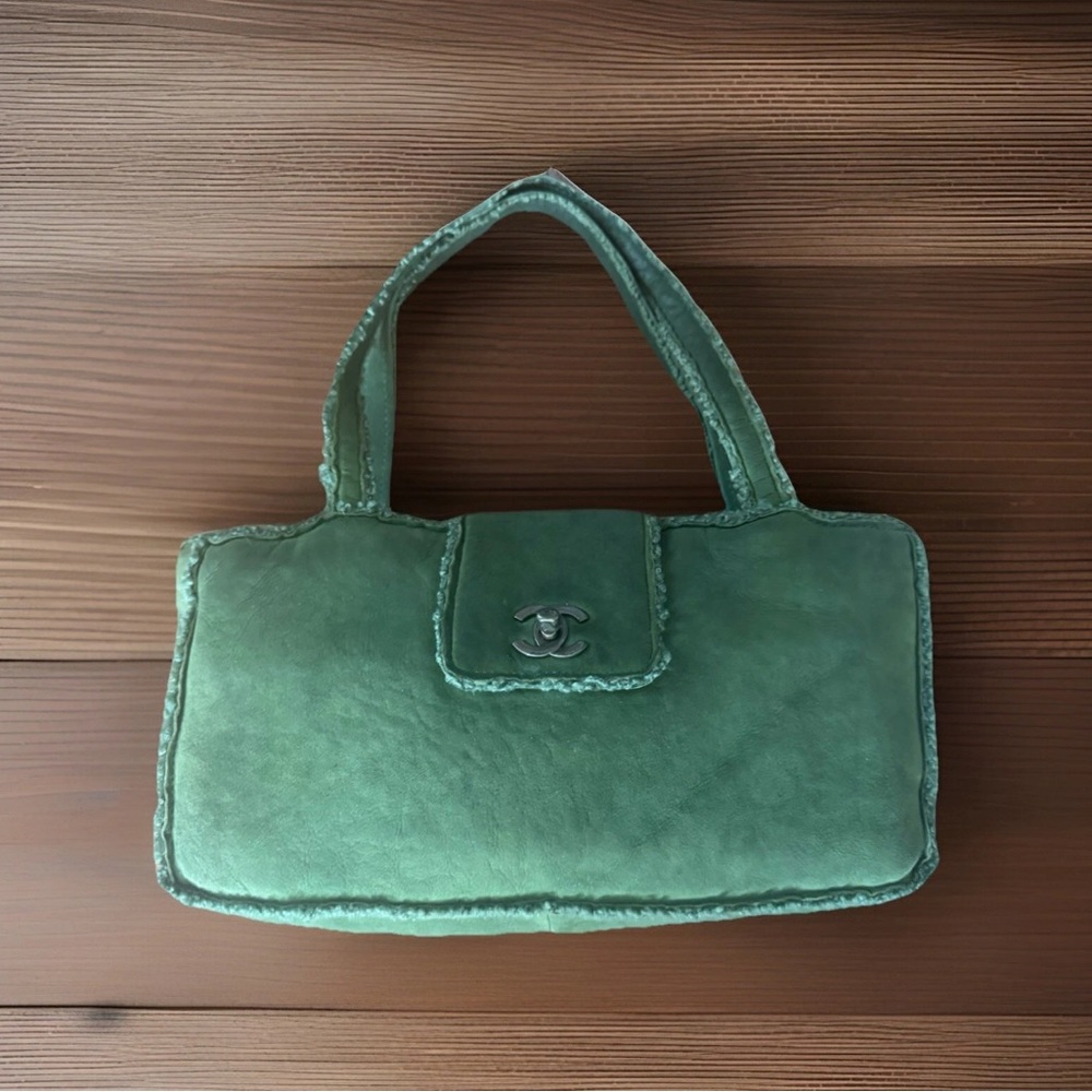 Chanel Green Suede Shearling Trim CC Turnlock Handbag